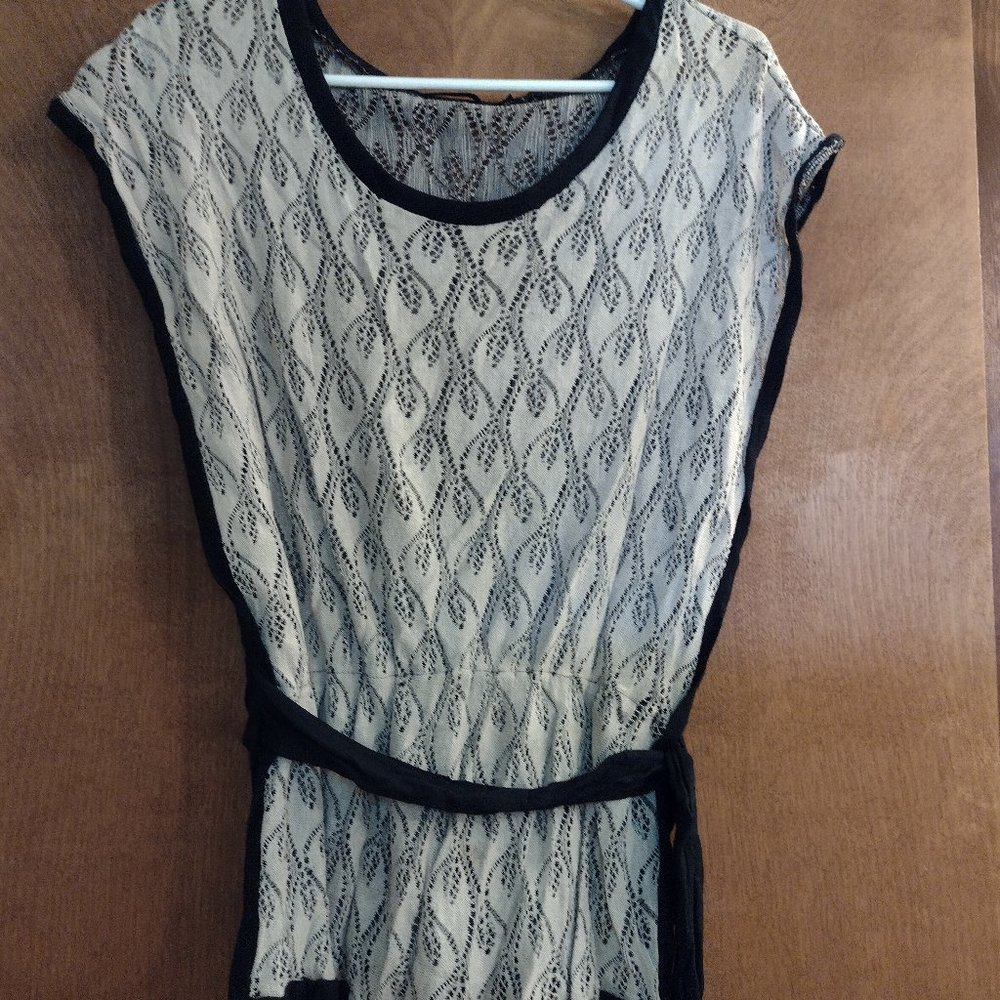 Jewels Lace Top